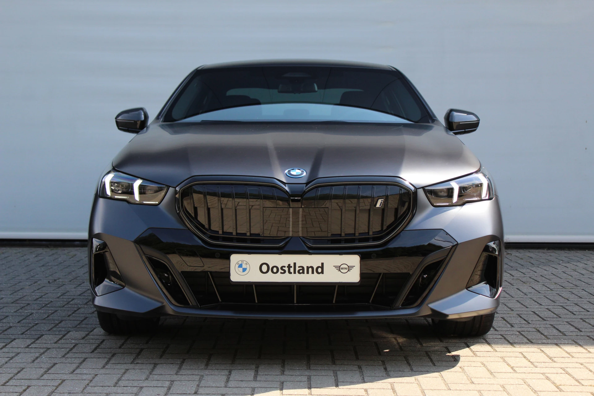 Hoofdafbeelding BMW i5