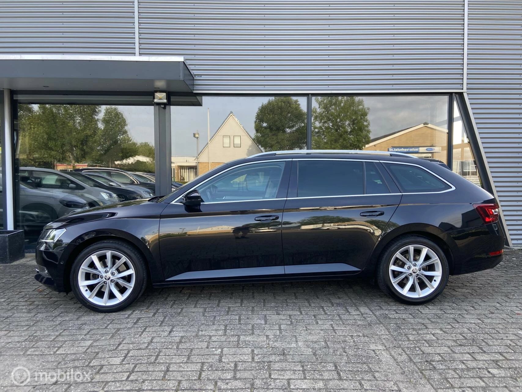 Hoofdafbeelding Škoda Superb