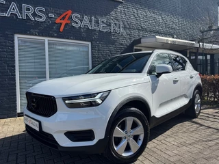 Hoofdafbeelding Volvo XC40 Volvo XC40 T2 Automaat Momentum + Camera + LED + D- glas + Navi - 2021