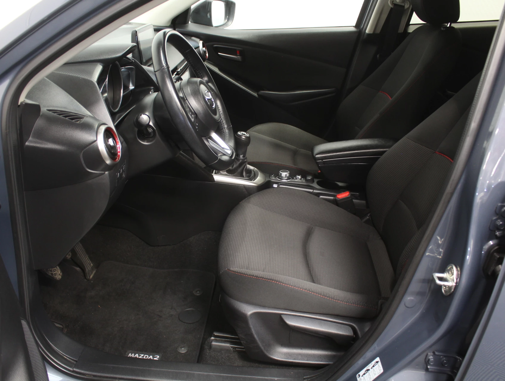 Hoofdafbeelding Mazda 2