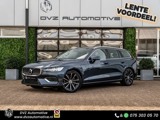 Hoofdafbeelding Volvo V60 Volvo V60 2.0 T6 Plug-in hybrid AWD Core Bright | LED | Trekhaak | BTW |