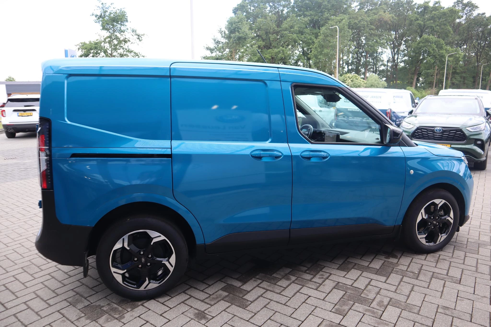 Hoofdafbeelding Ford E-Transit Courier