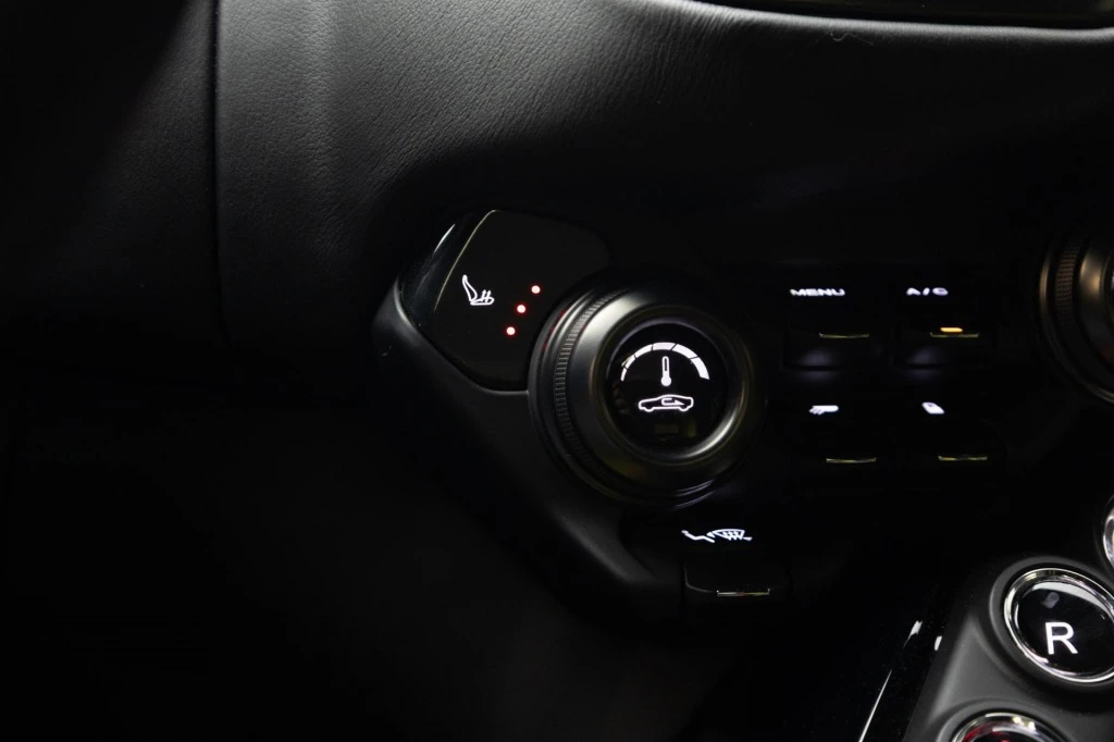 Hoofdafbeelding Aston Martin V8 Vantage