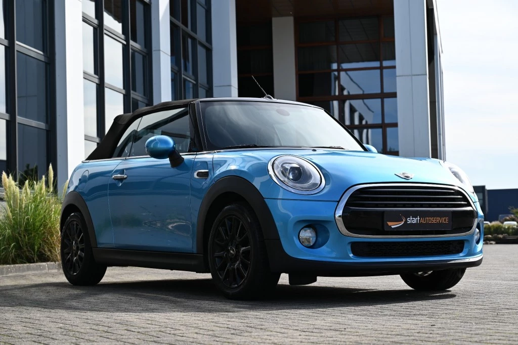 Hoofdafbeelding MINI Cabrio