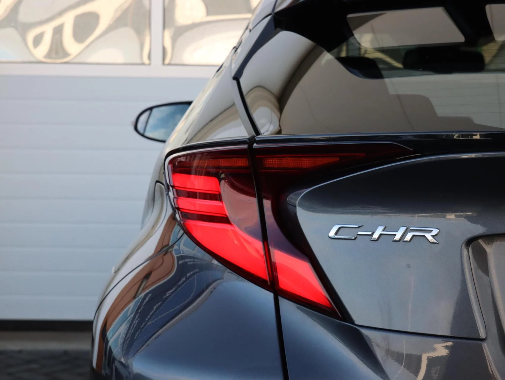 Hoofdafbeelding Toyota C-HR