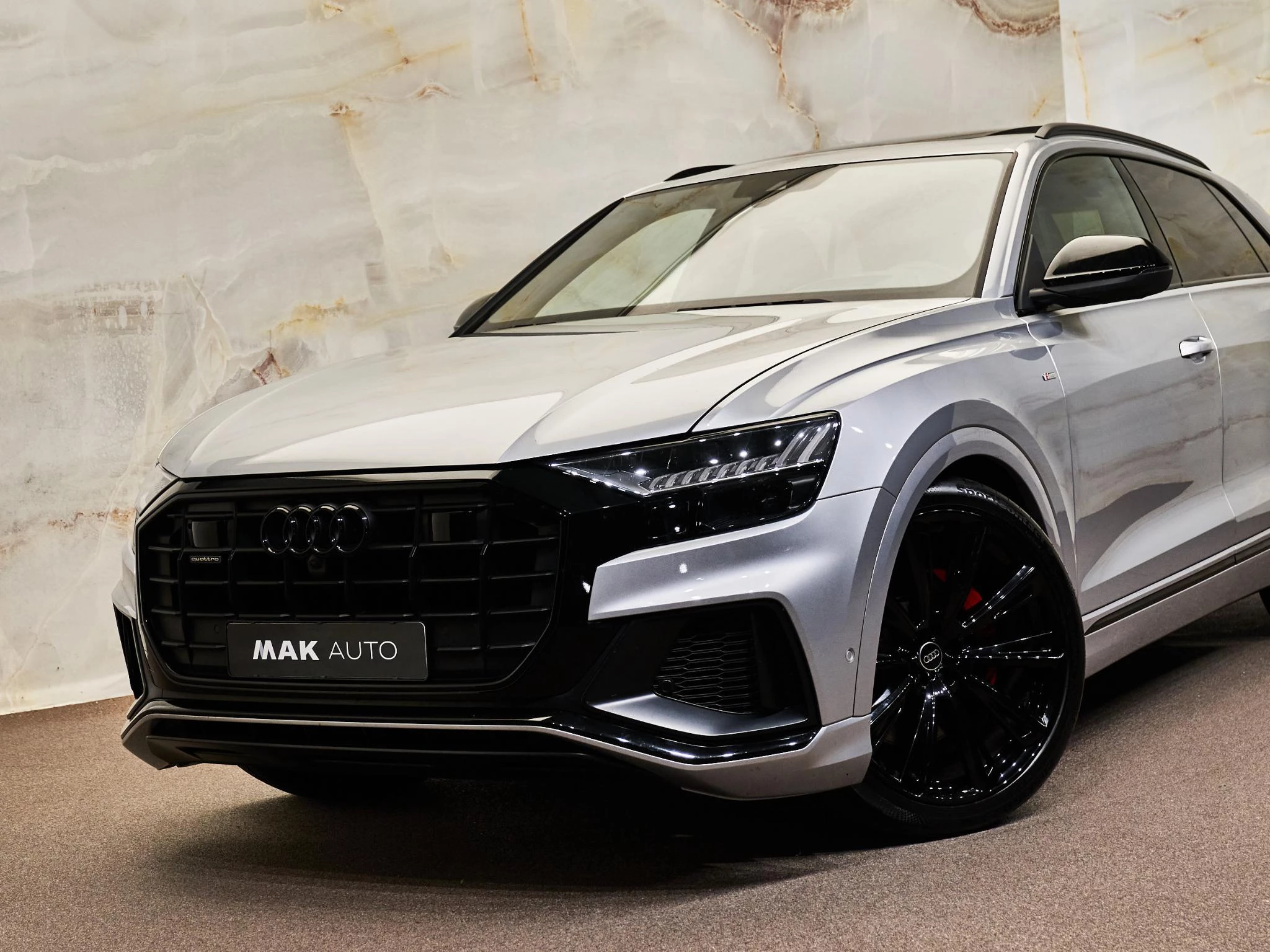 Hoofdafbeelding Audi Q8
