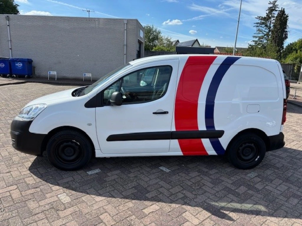 Hoofdafbeelding Peugeot Partner