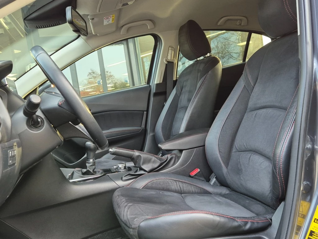 Hoofdafbeelding Mazda 3