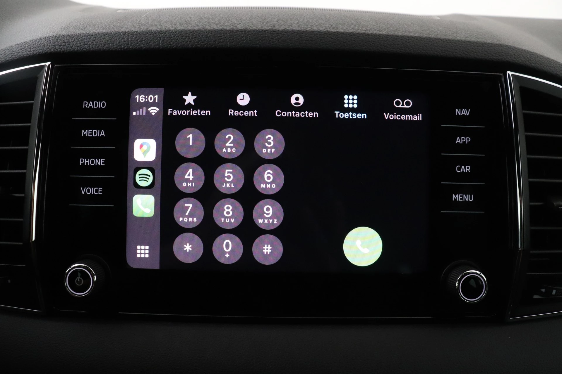 Hoofdafbeelding Škoda Karoq