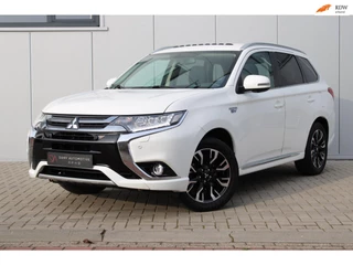 Hoofdafbeelding Mitsubishi Outlander Mitsubishi Outlander 2.0 PHEV Prestige+ OPENDAK I 360 CAM I KEYLESS I AFN. TREKH. I LEDER I SUBWOOFER I 230V I
