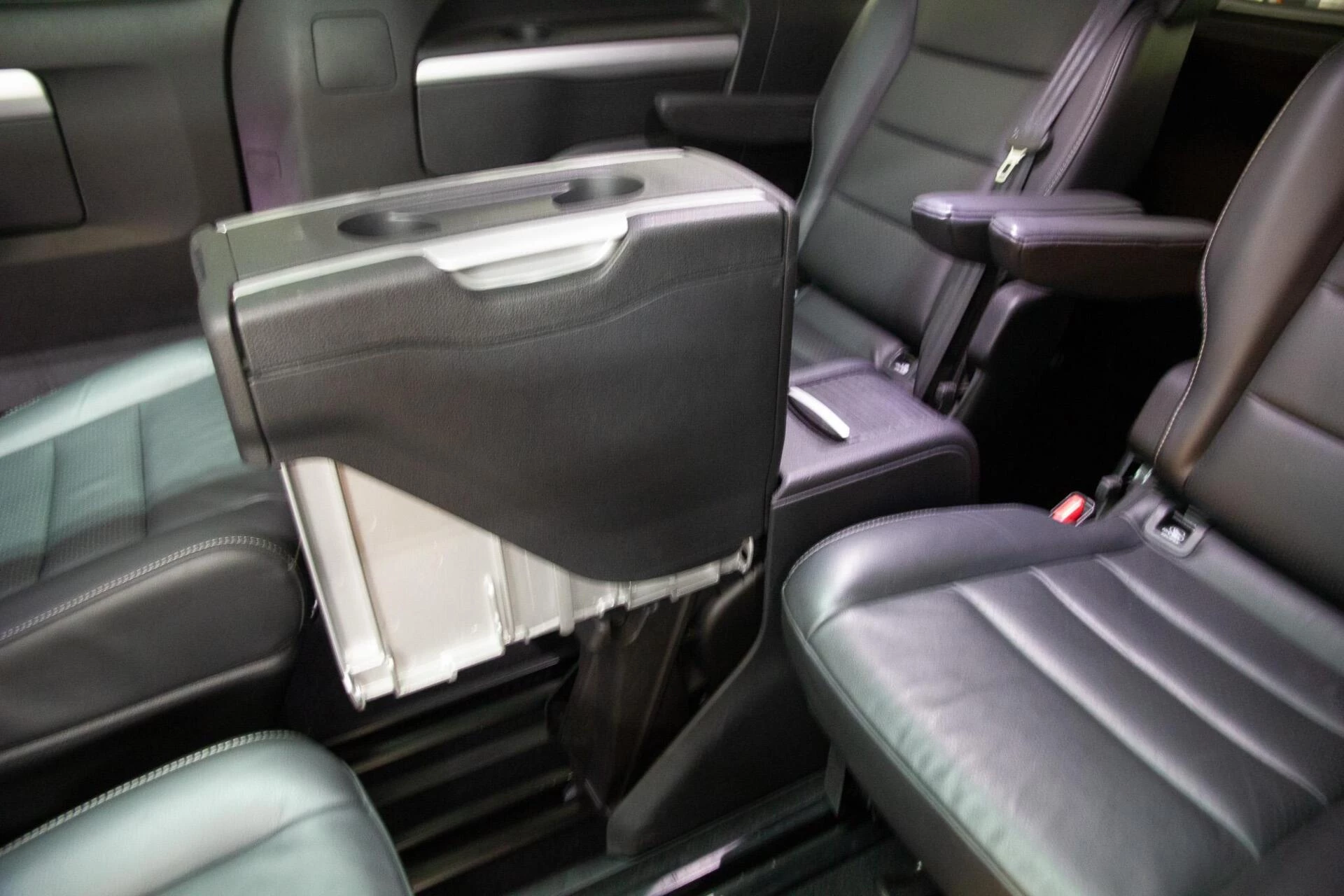 Hoofdafbeelding Peugeot e-Traveller