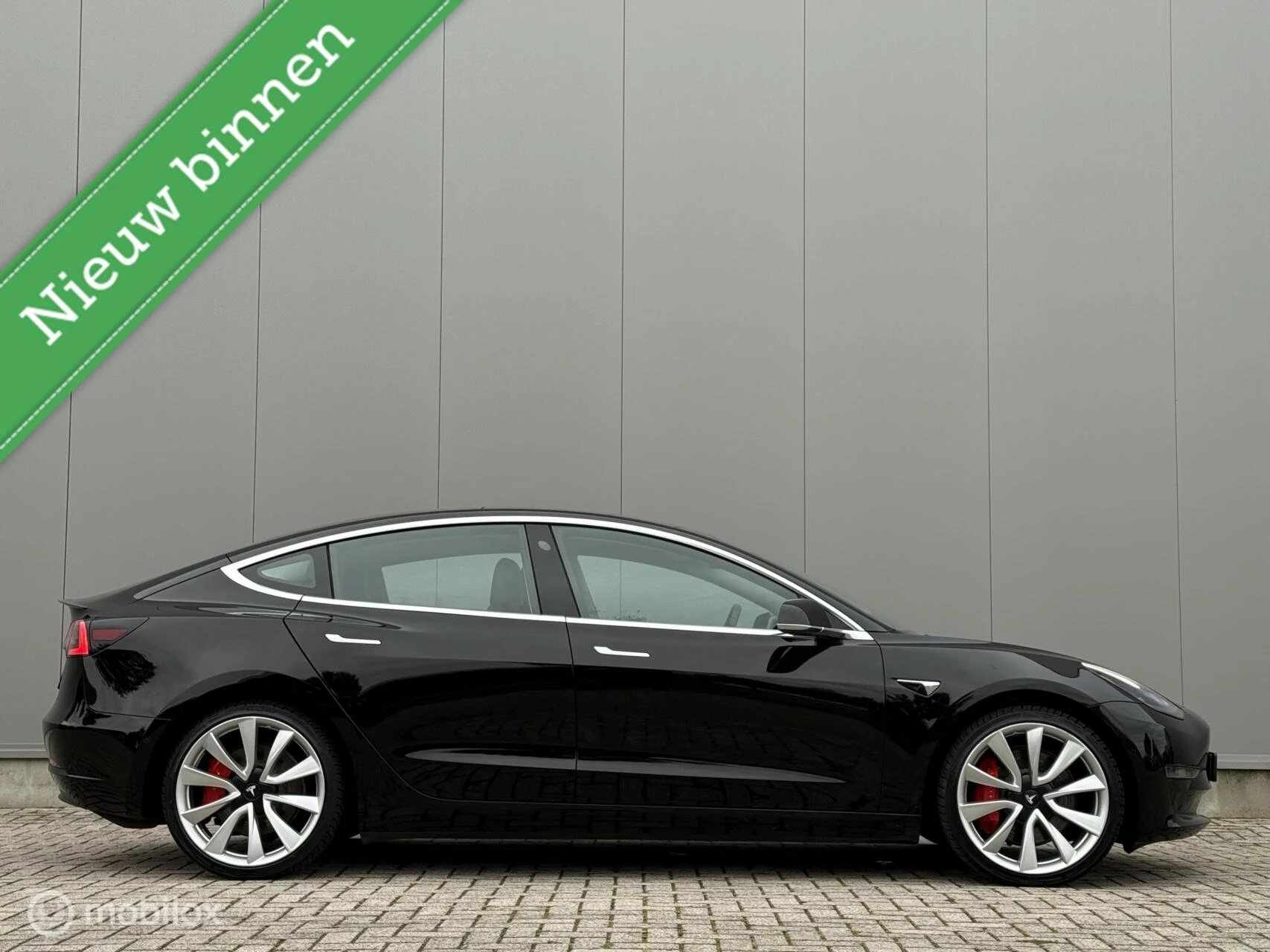 Hoofdafbeelding Tesla Model 3