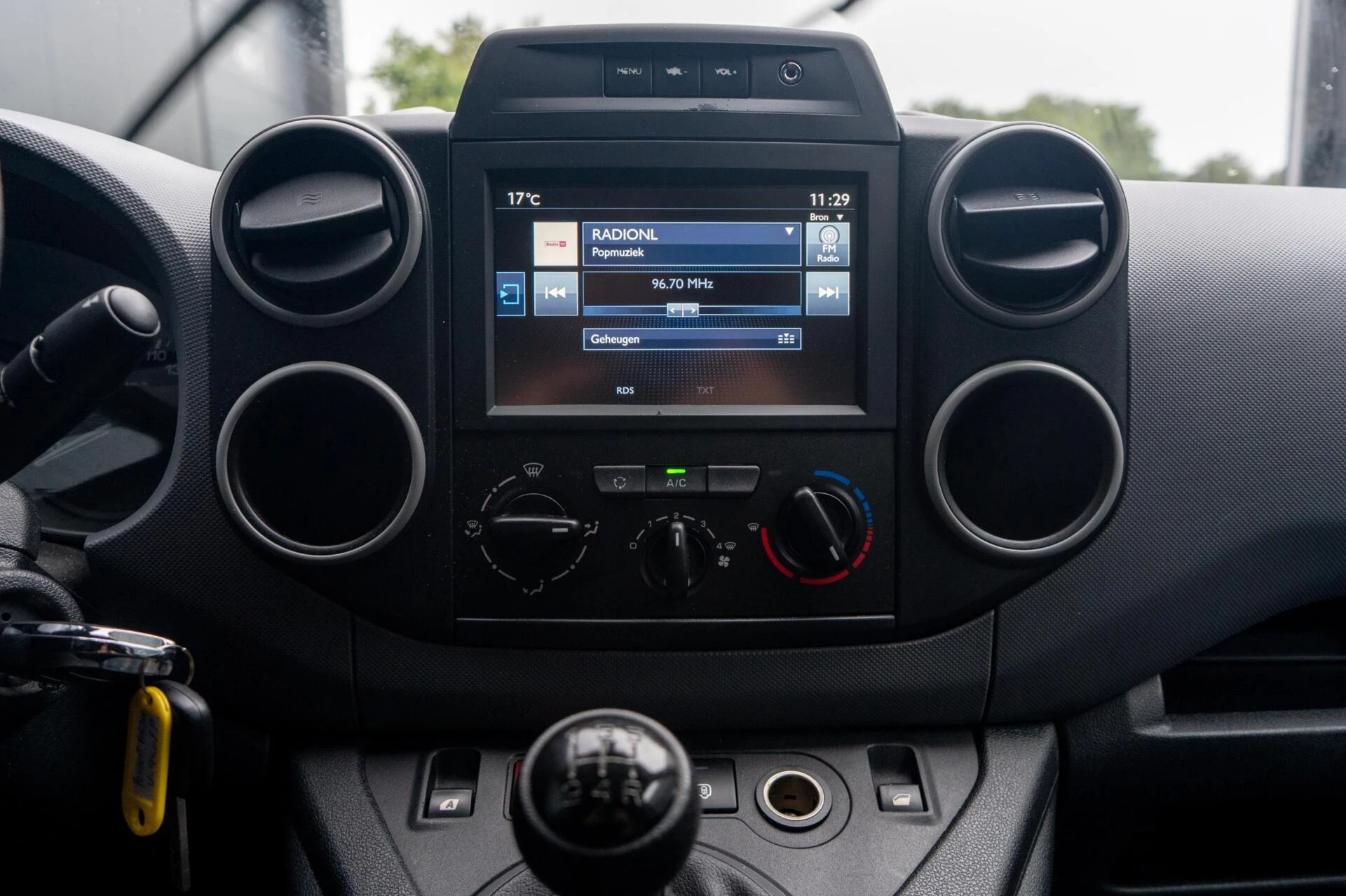 Hoofdafbeelding Peugeot Partner