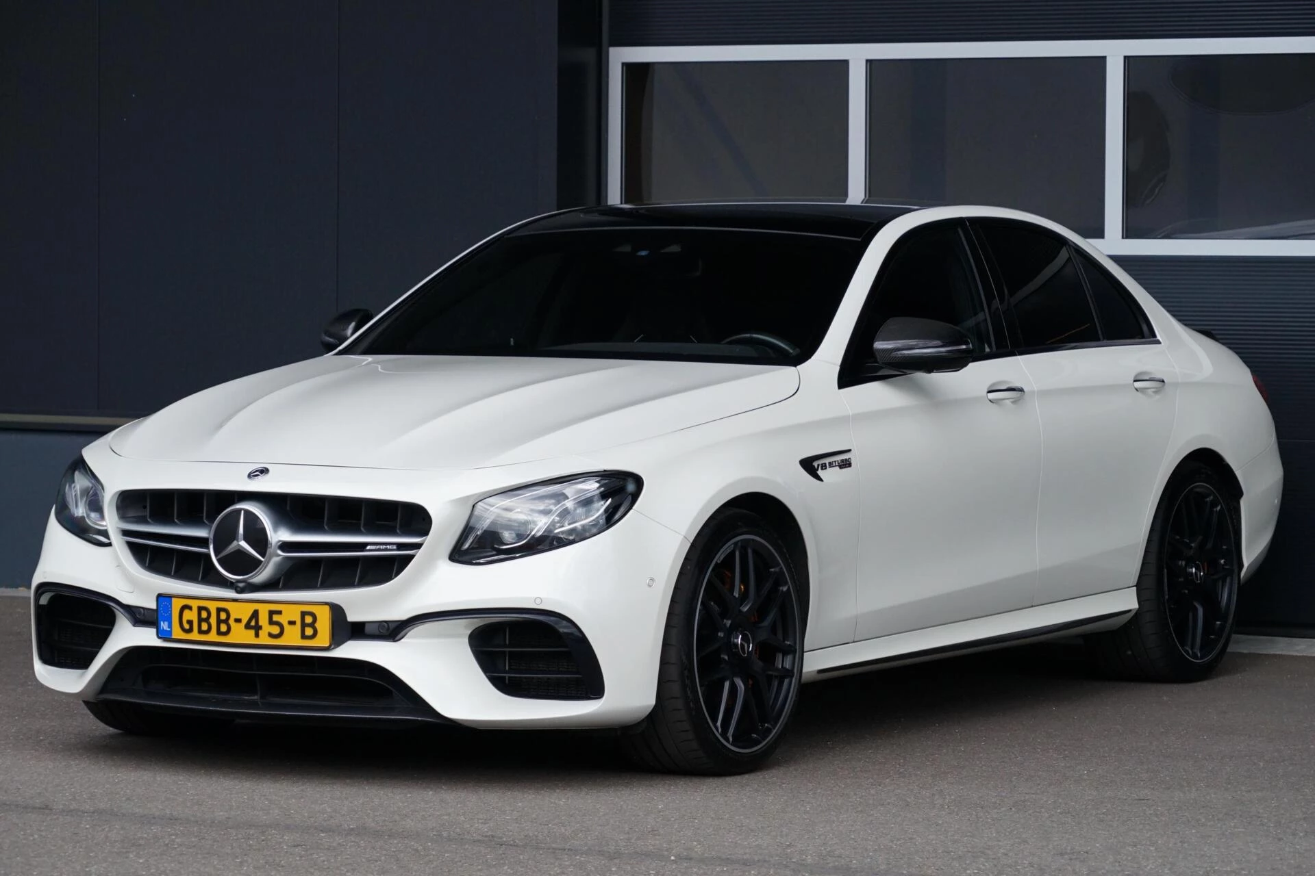 Hoofdafbeelding Mercedes-Benz E-Klasse