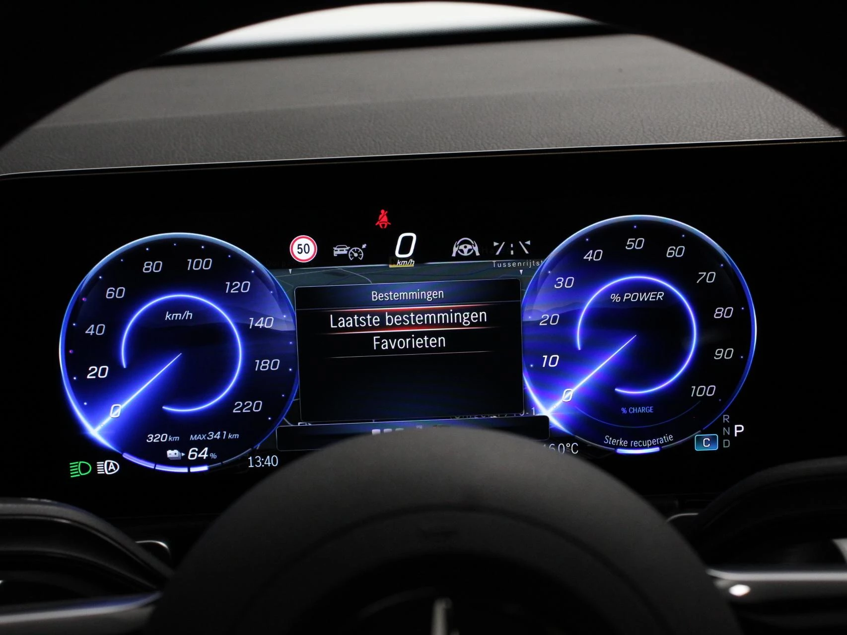 Hoofdafbeelding Mercedes-Benz EQB