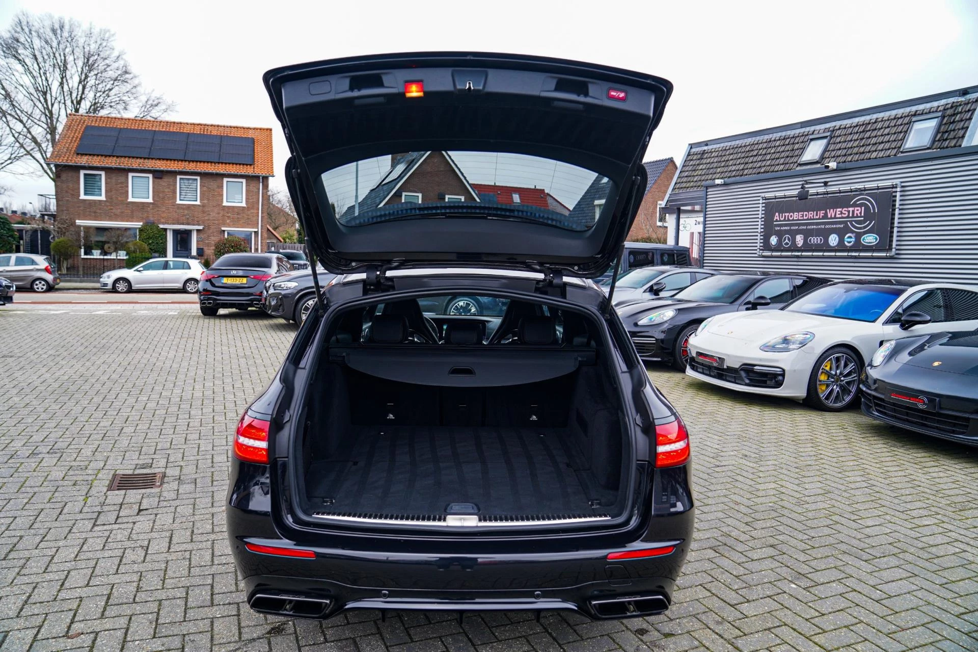 Hoofdafbeelding Mercedes-Benz E-Klasse