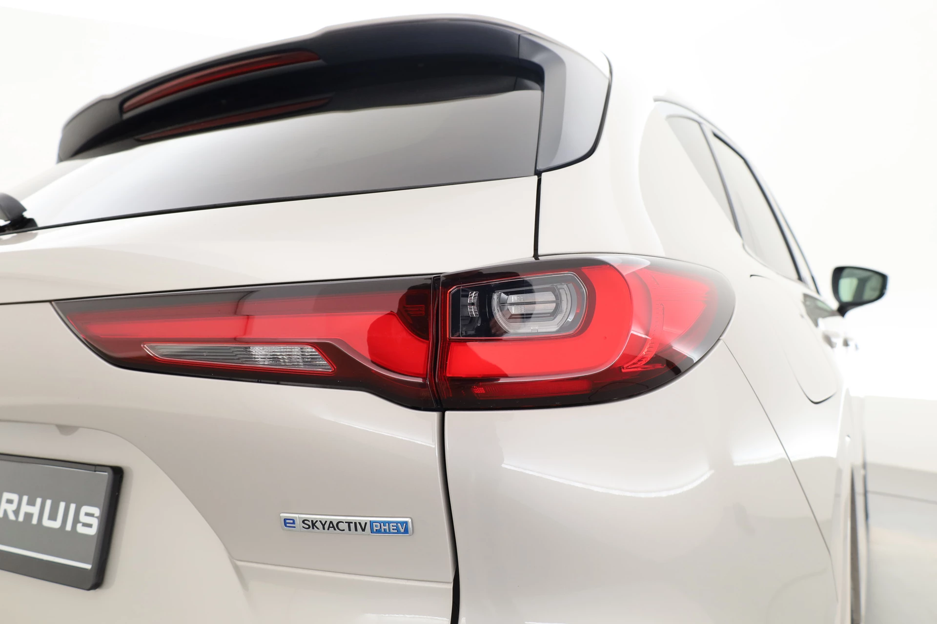 Hoofdafbeelding Mazda CX-60