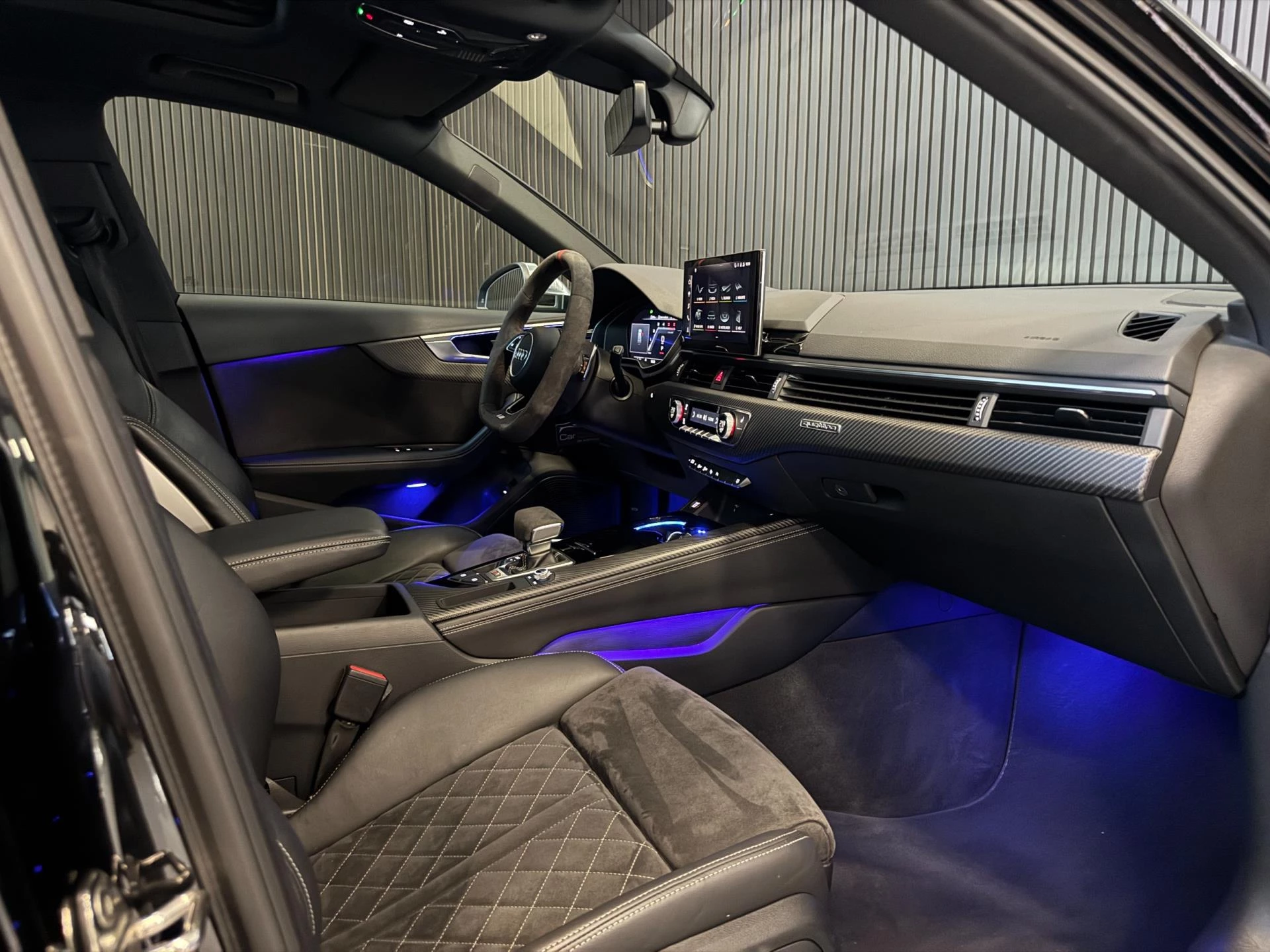 Hoofdafbeelding Audi S4