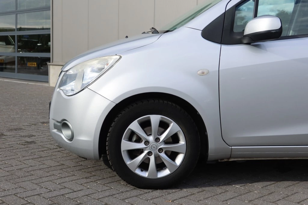 Hoofdafbeelding Opel Agila