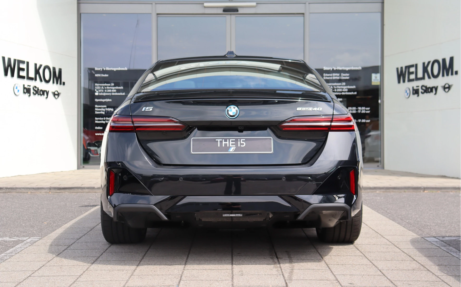 Hoofdafbeelding BMW i5