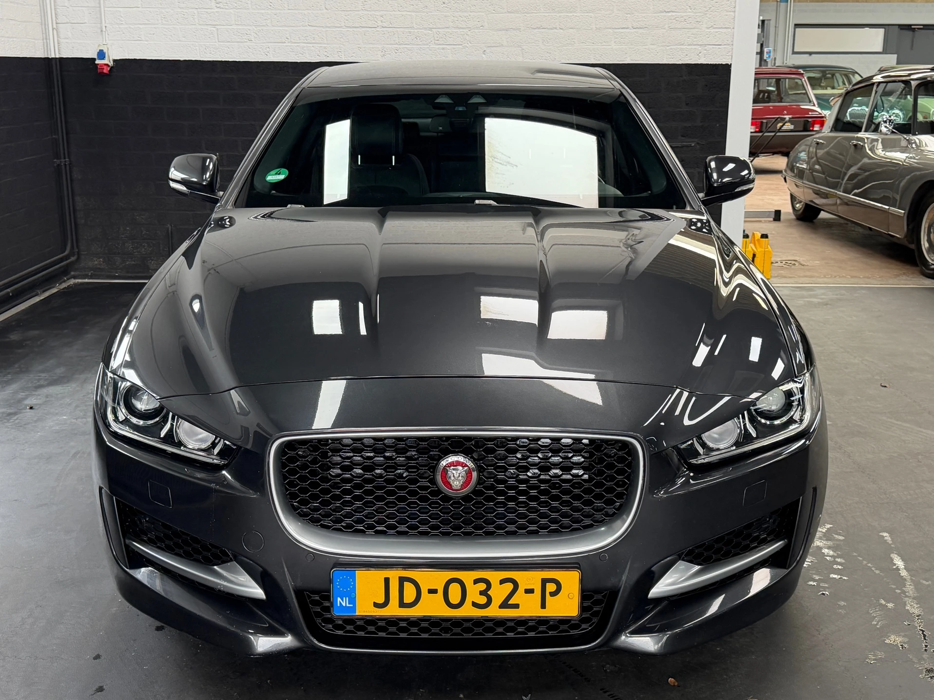 Hoofdafbeelding Jaguar XE