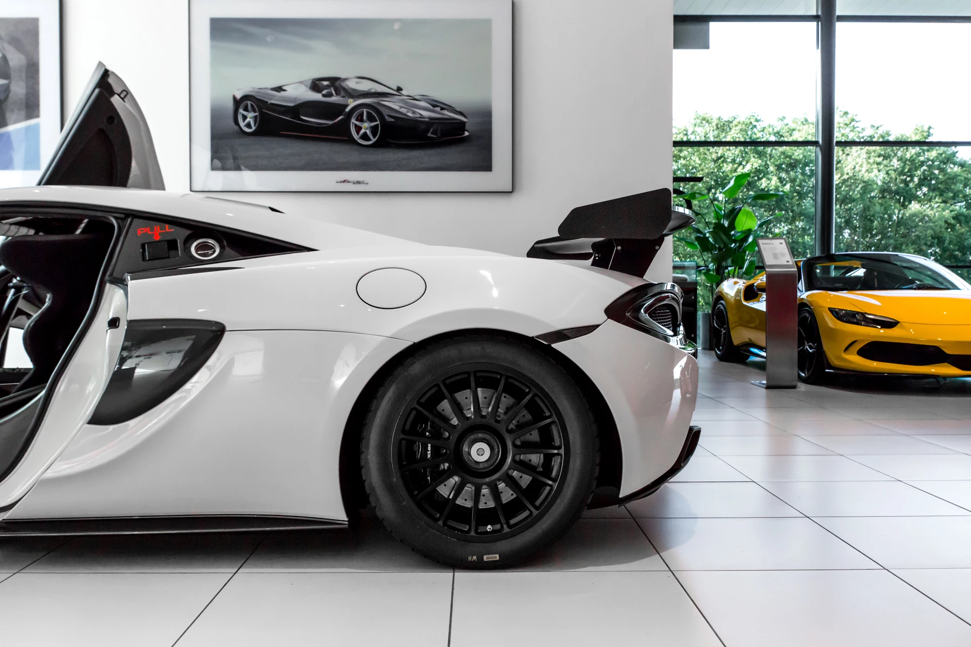 Hoofdafbeelding McLaren 570S