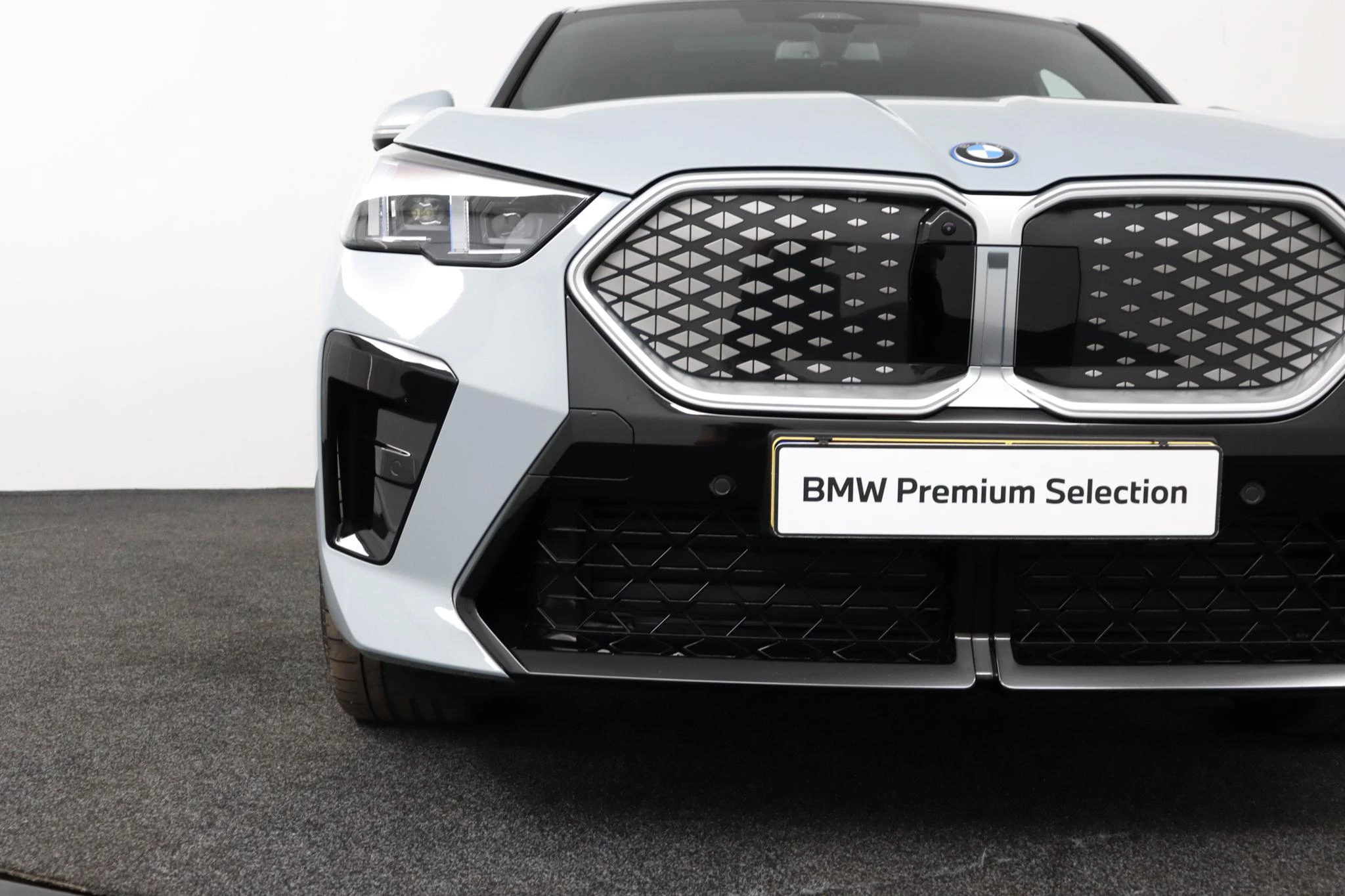 Hoofdafbeelding BMW iX2
