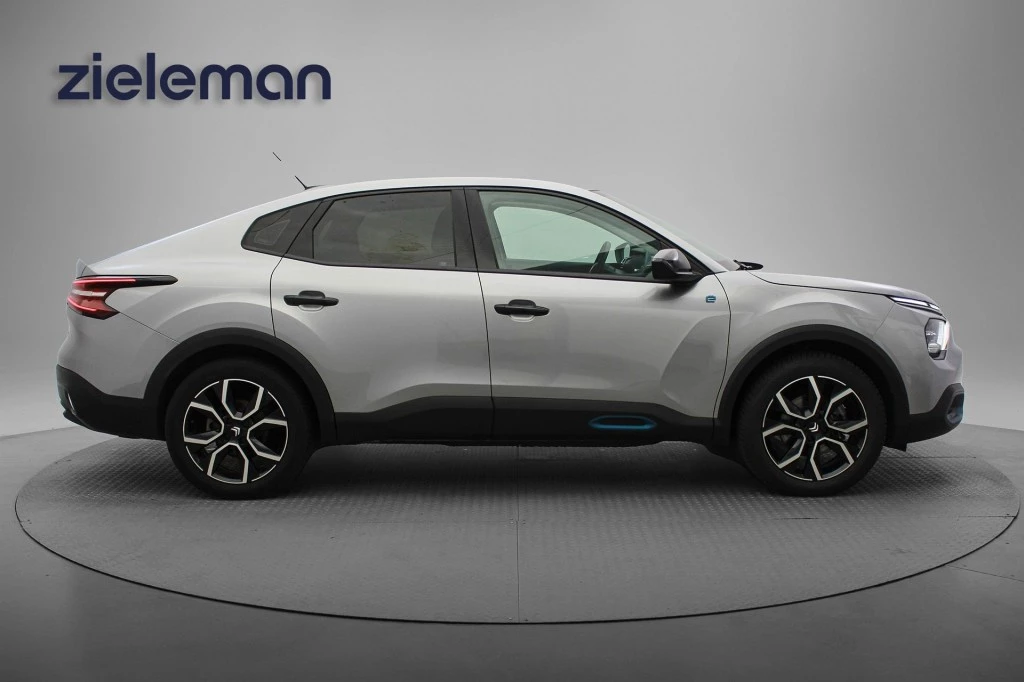 Hoofdafbeelding Citroën ë-C4 X
