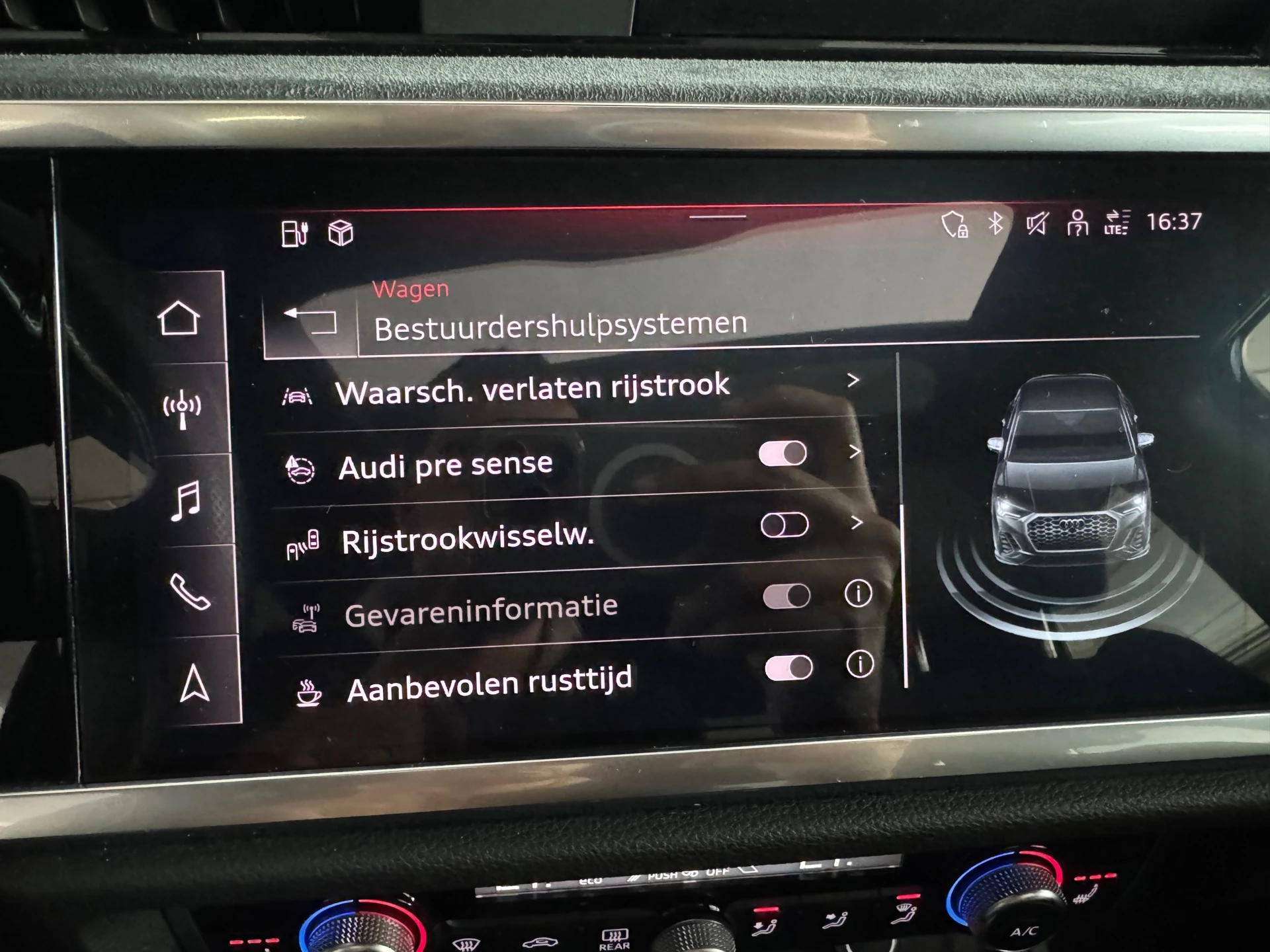 Hoofdafbeelding Audi Q3