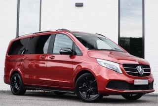 Mercedes-Benz V-Klasse 300d Lang / DC / 2x Elec Schuifdeur / Panorama / Burmester / 360 Cam / NIEUWSTAAT