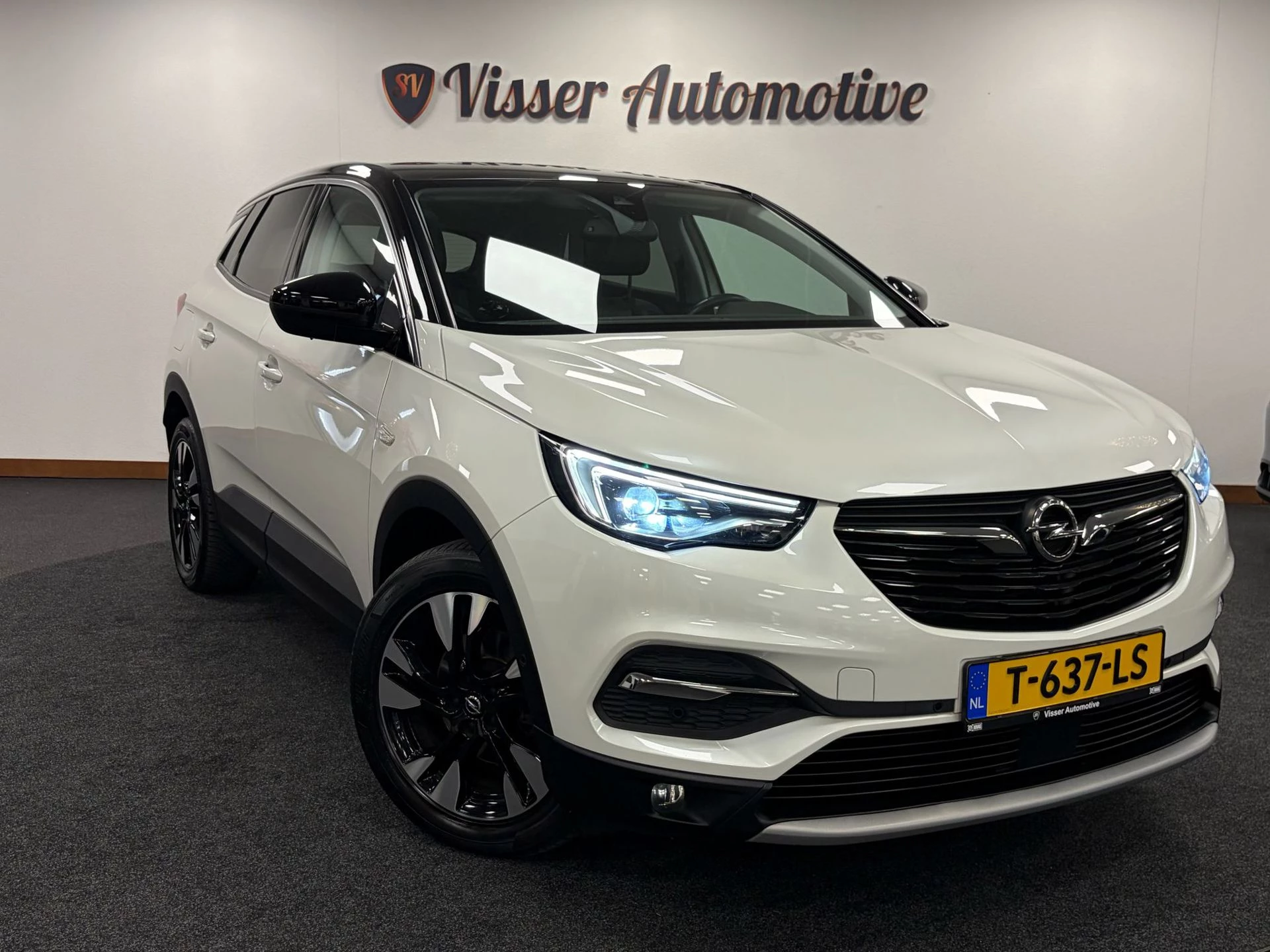 Hoofdafbeelding Opel Grandland X