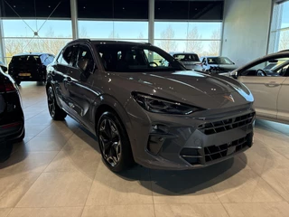 CUPRA Terramar 1.5 TSI e-Hybrid VZ Performance 272PK l Head up display l 19" Cosmic Black l 360 graden camera