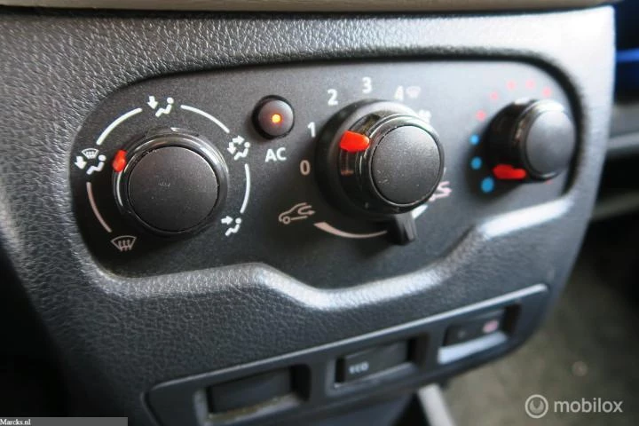 Hoofdafbeelding Dacia Dokker