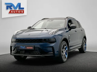 Lynk & Co 01 1.5 261PK Plug-in Hybrid *ZWARTE HEMEL* 360° Camera Pano/dak Apple/Carplay Adaptive/Cruise