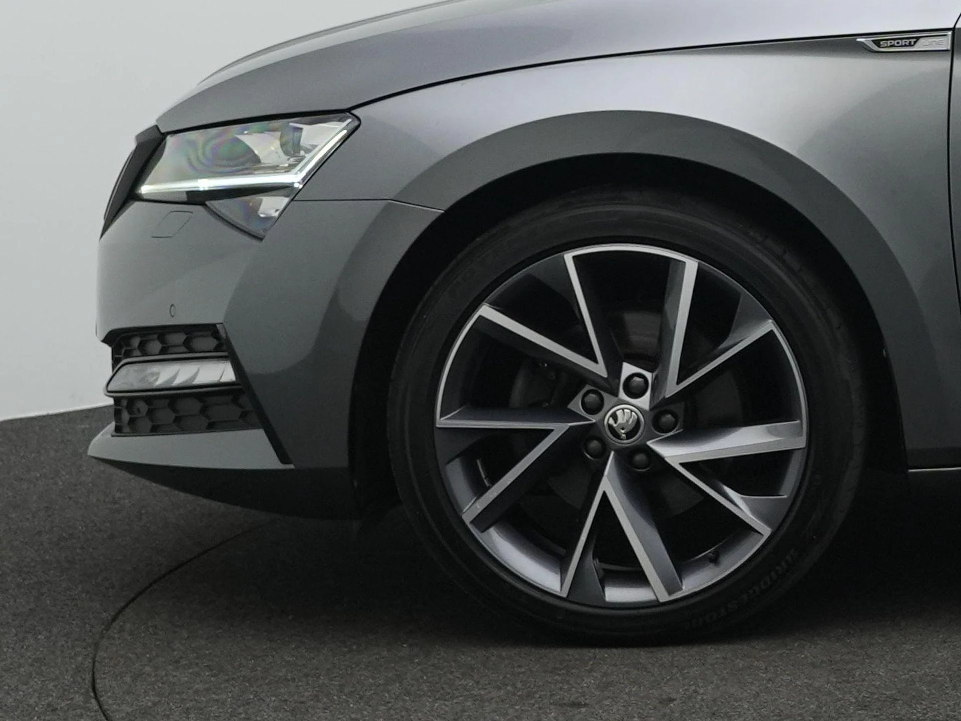Hoofdafbeelding Škoda Superb