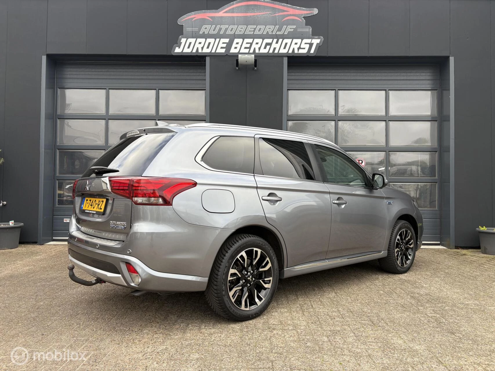 Hoofdafbeelding Mitsubishi Outlander