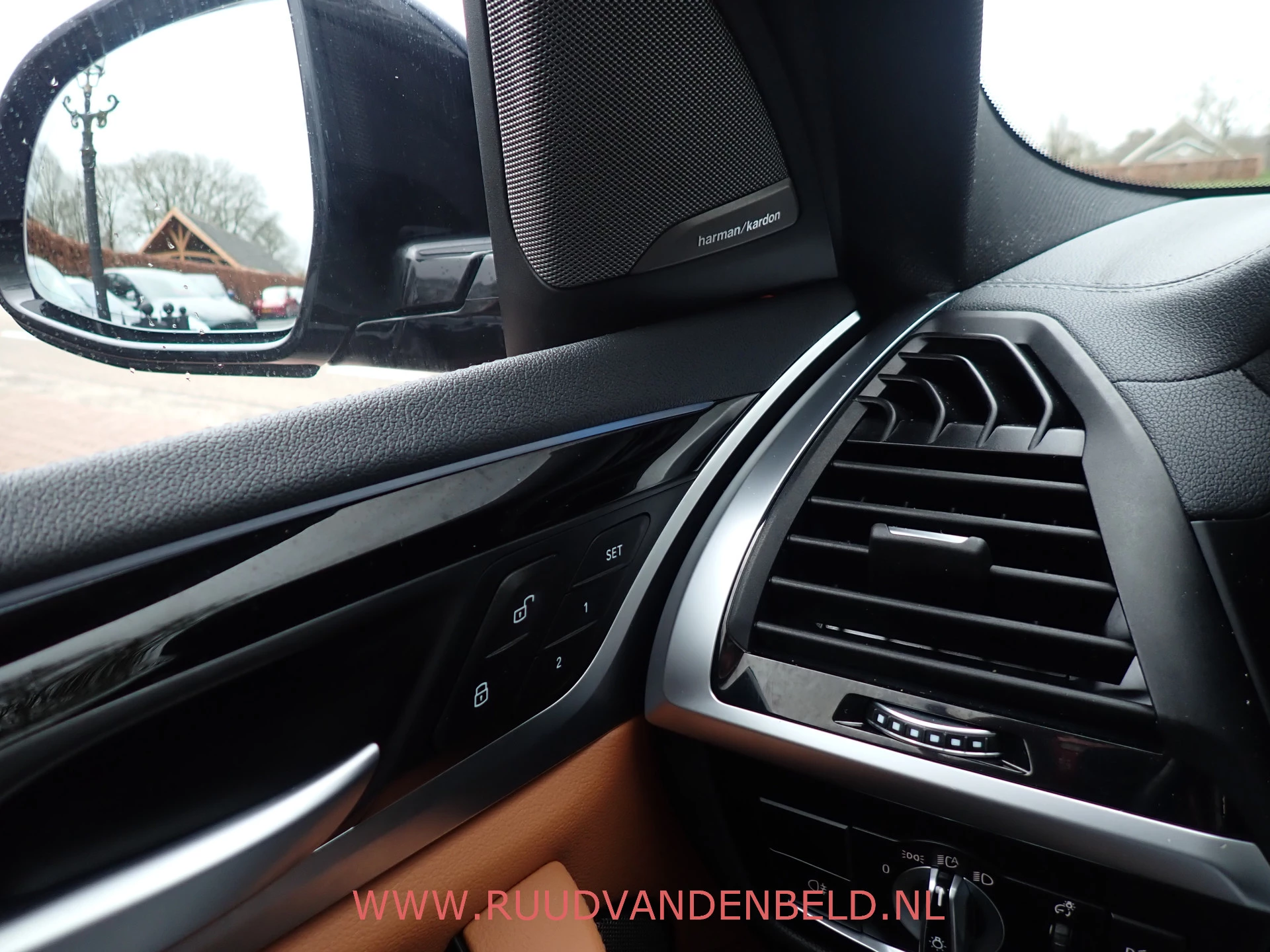 Hoofdafbeelding BMW iX3
