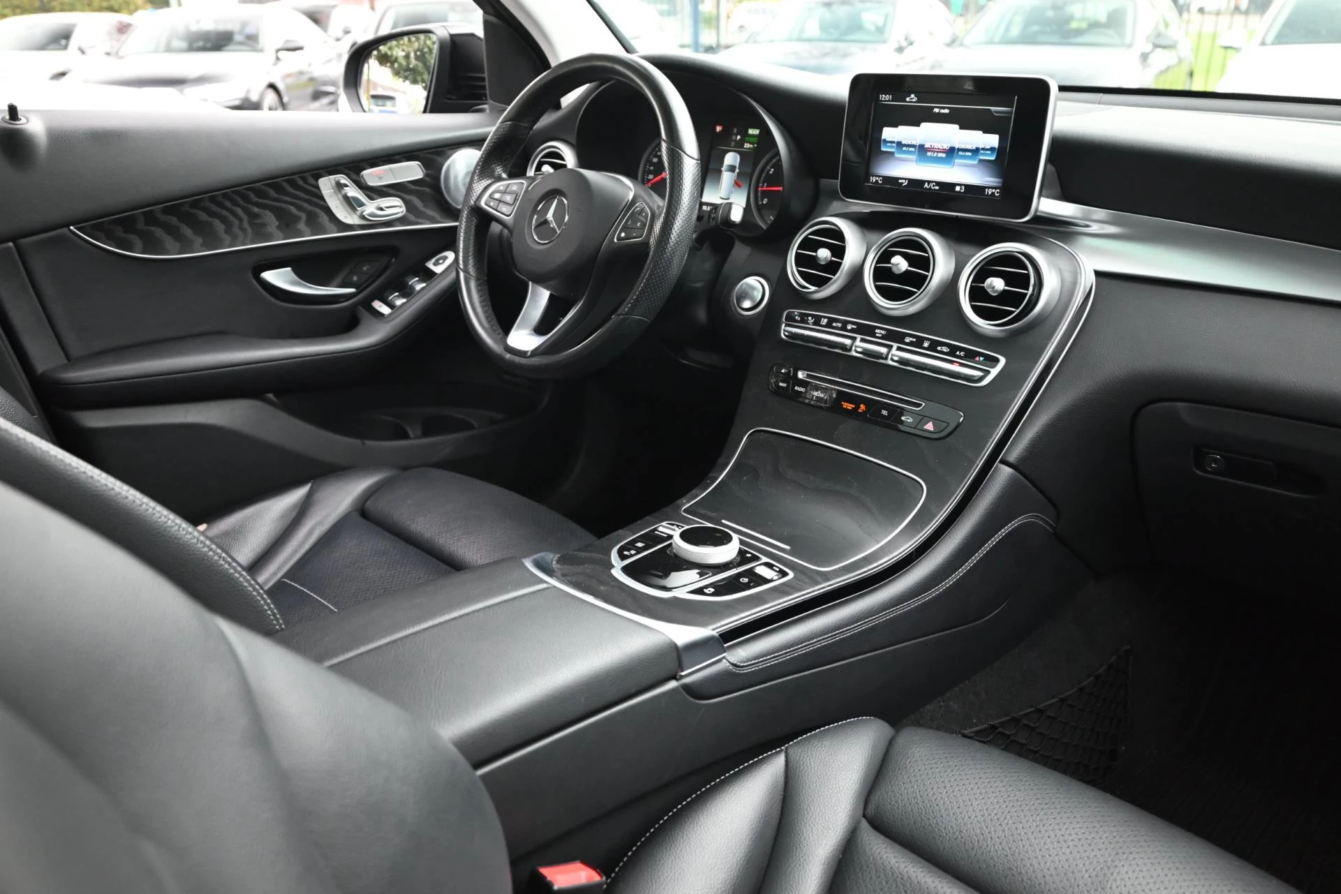 Hoofdafbeelding Mercedes-Benz GLC