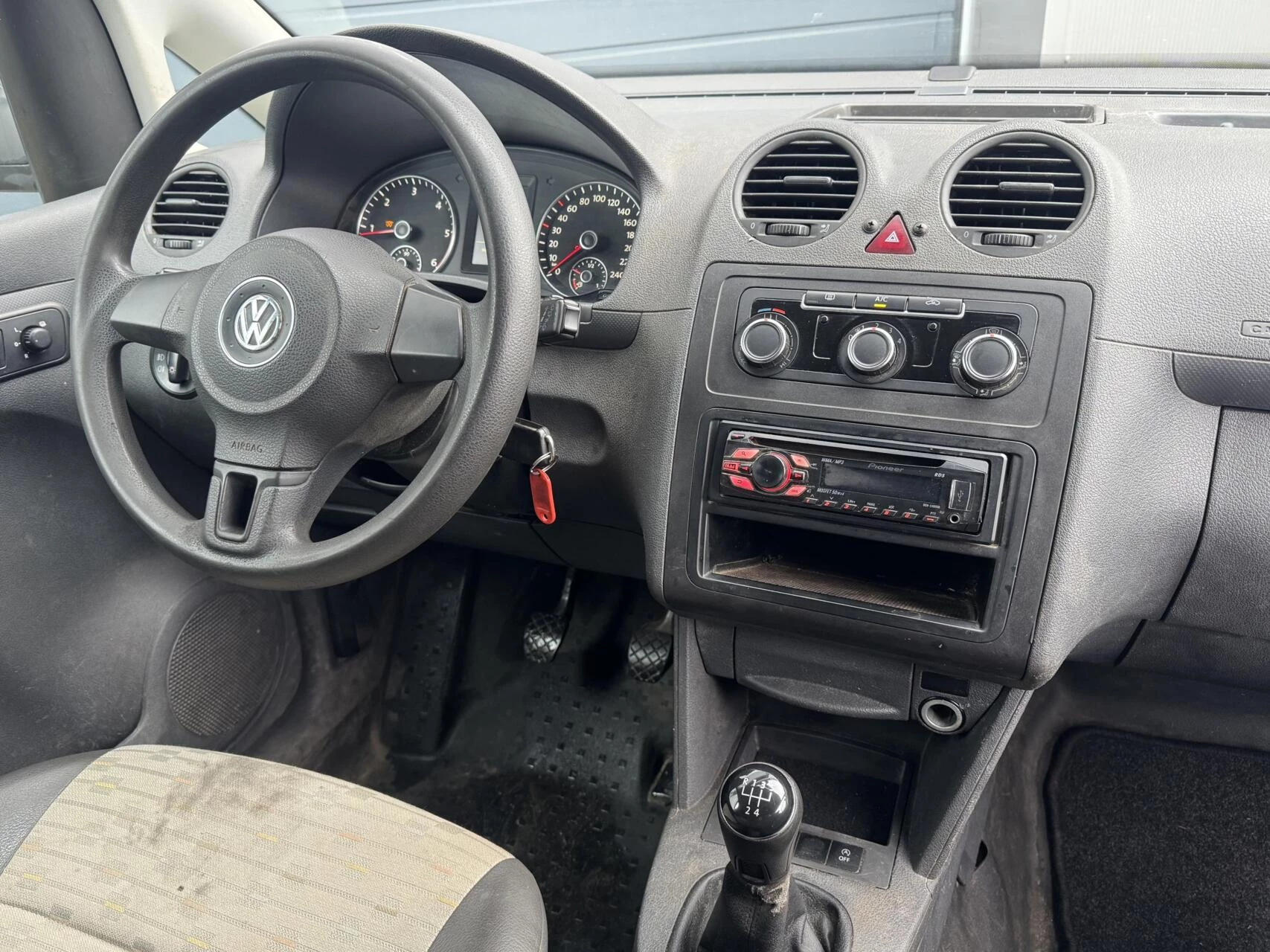 Hoofdafbeelding Volkswagen Caddy