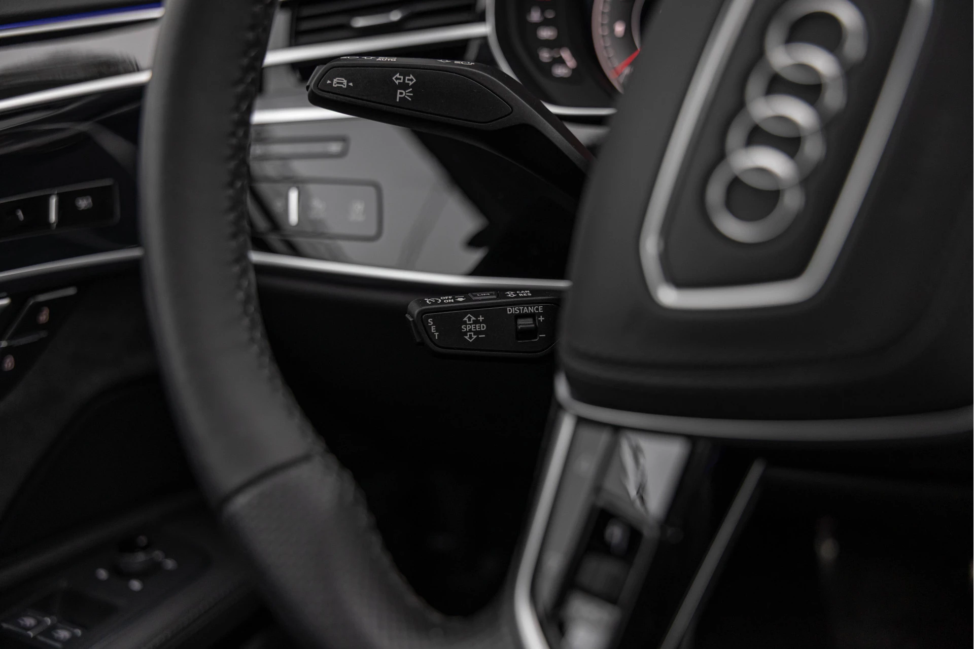 Hoofdafbeelding Audi S8