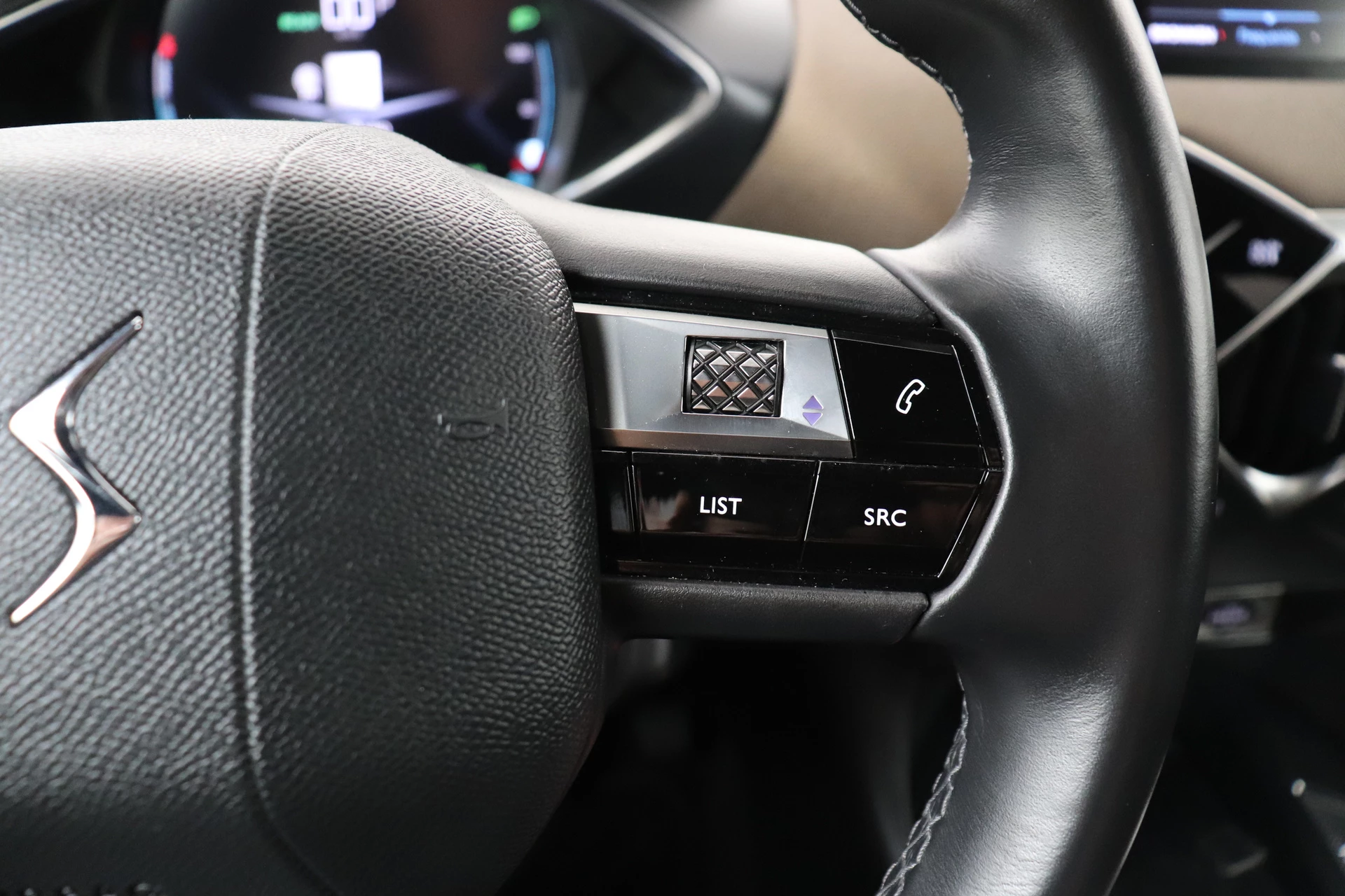 Hoofdafbeelding DS DS 3