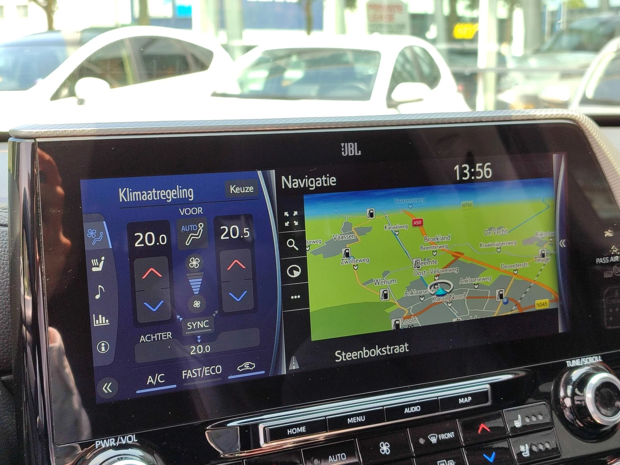 Hoofdafbeelding Toyota Highlander