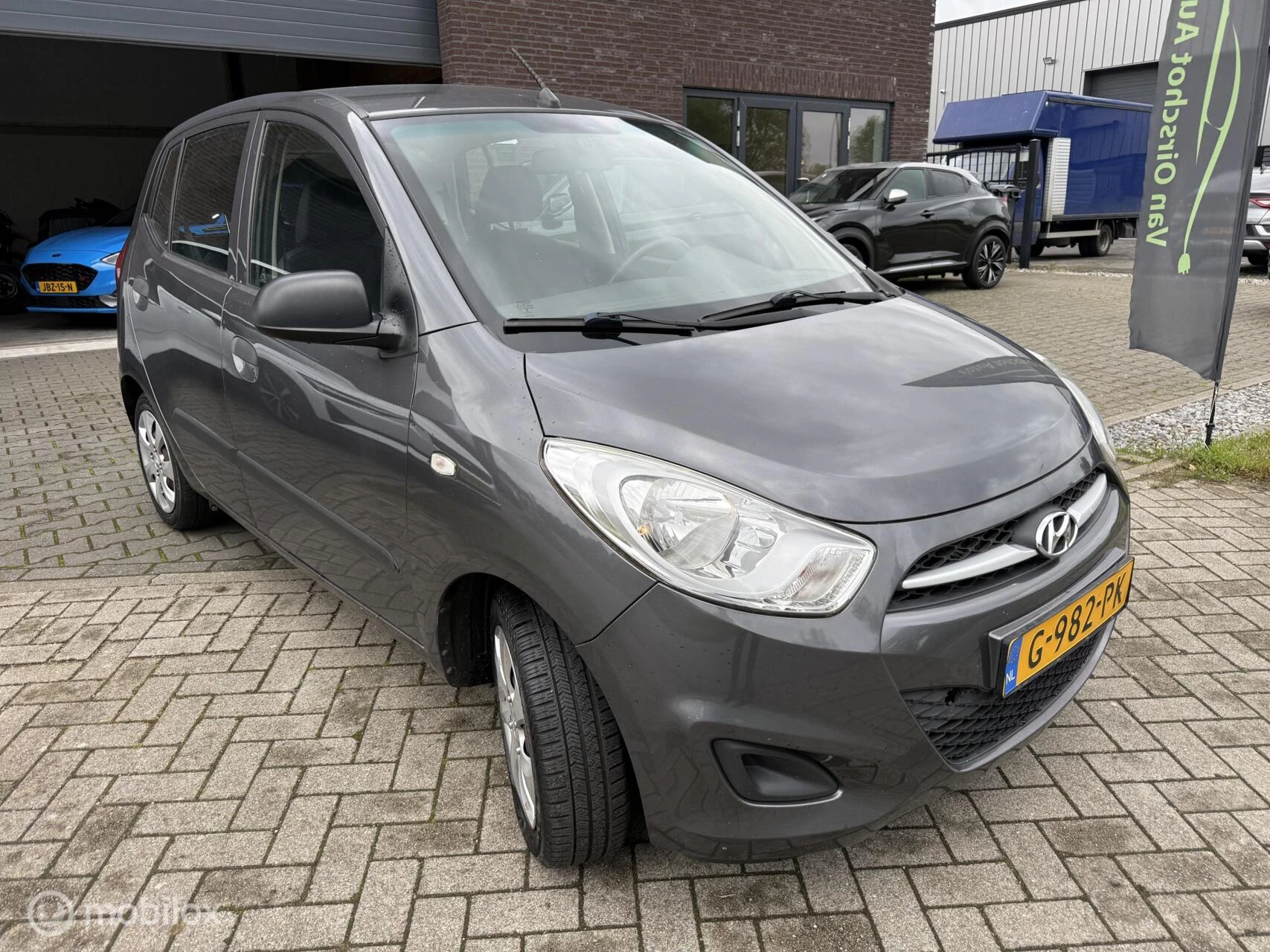 Hoofdafbeelding Hyundai i10