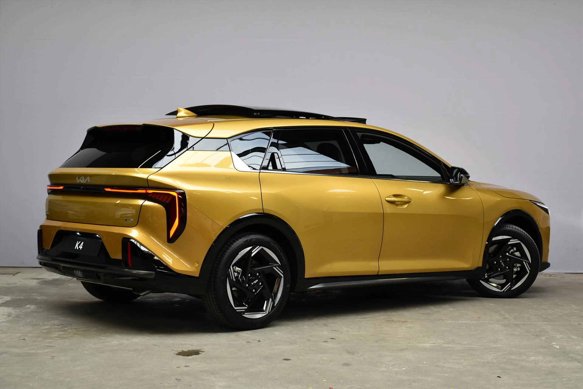 Hoofdafbeelding Kia K4