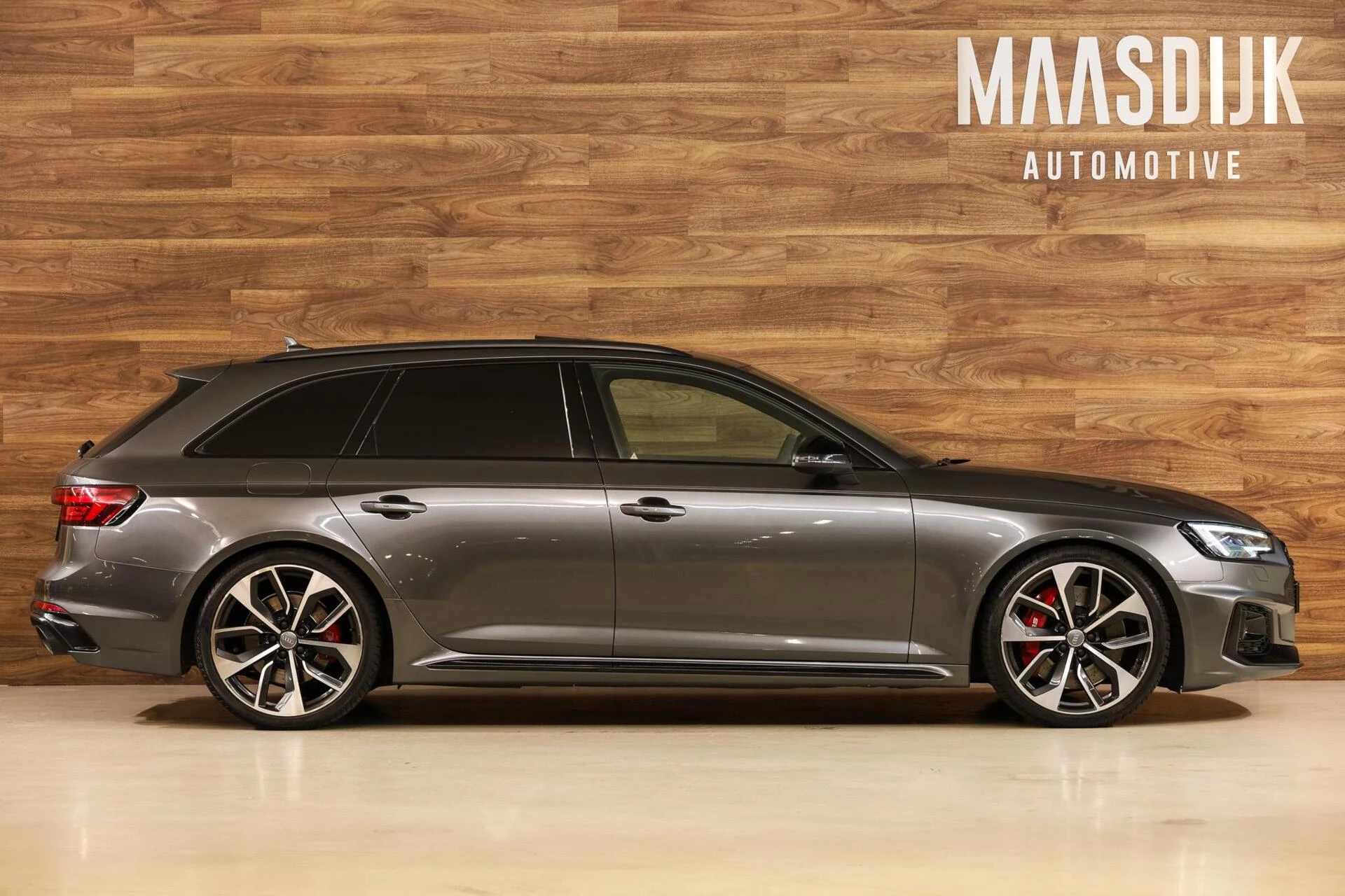 Hoofdafbeelding Audi RS4