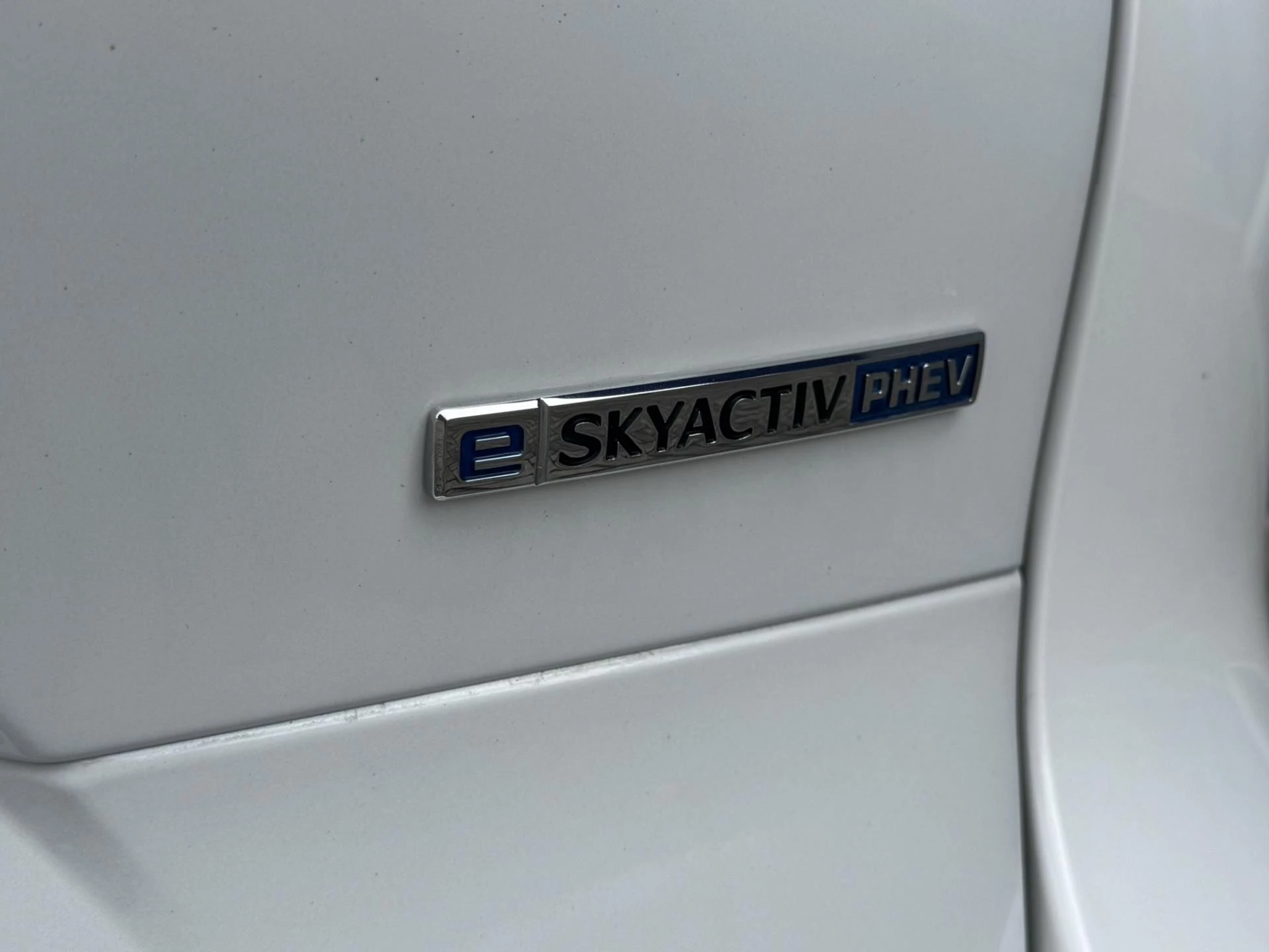 Hoofdafbeelding Mazda CX-60