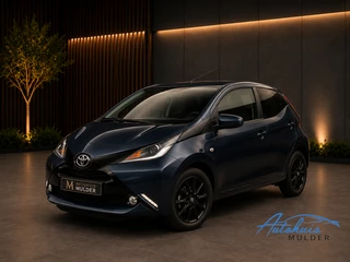 Toyota Aygo 1.0 VVT-i x-play | Automaat | Camera | Bluetooth | Dealer Onderhouden