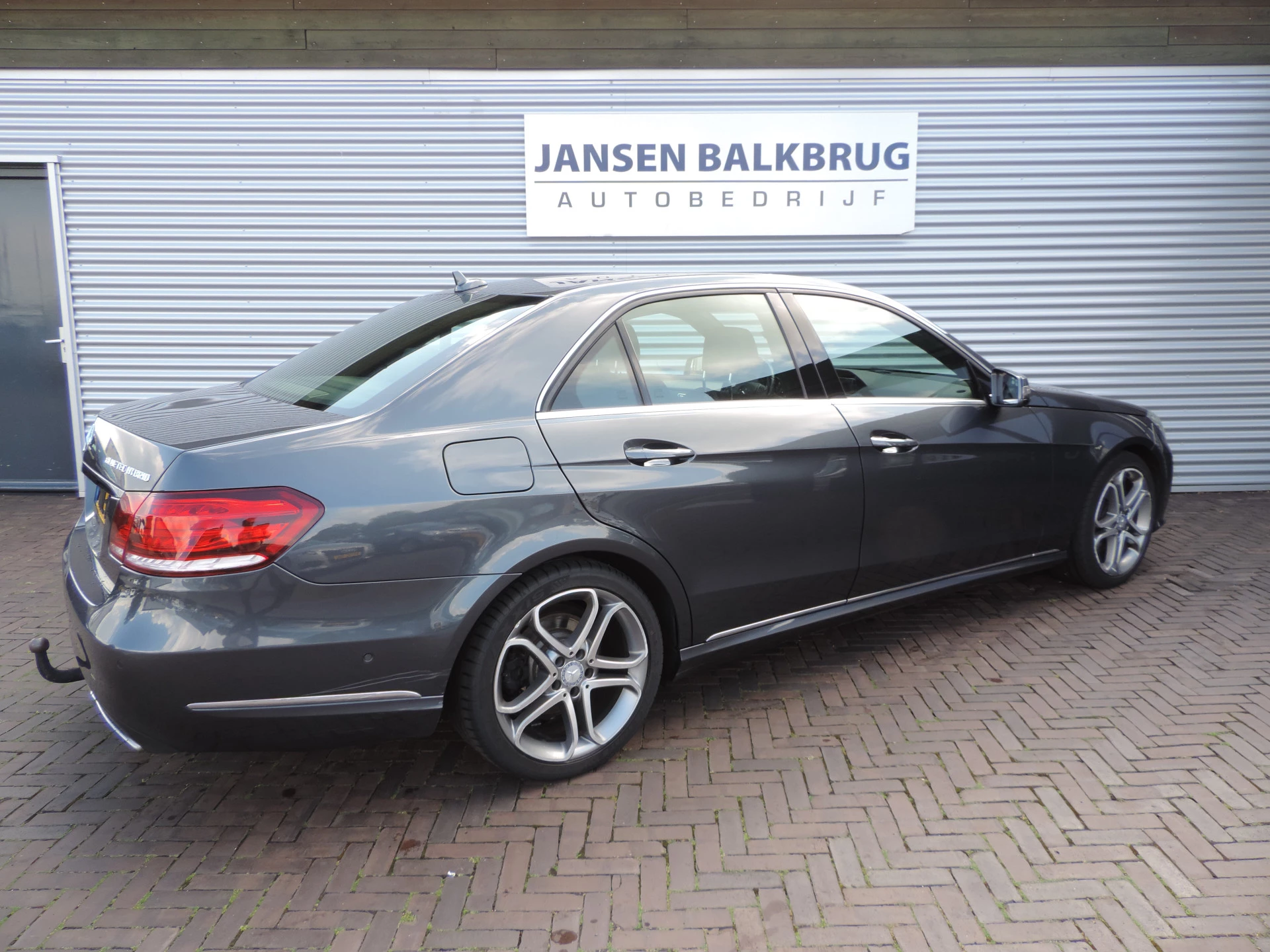 Hoofdafbeelding Mercedes-Benz E-Klasse