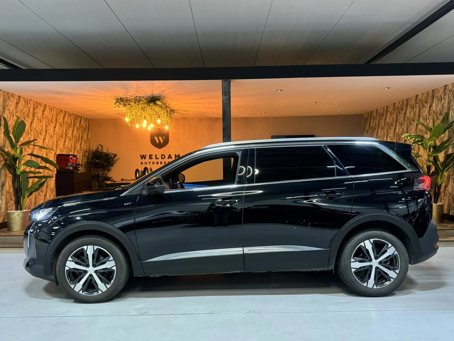 Hoofdafbeelding Peugeot 5008