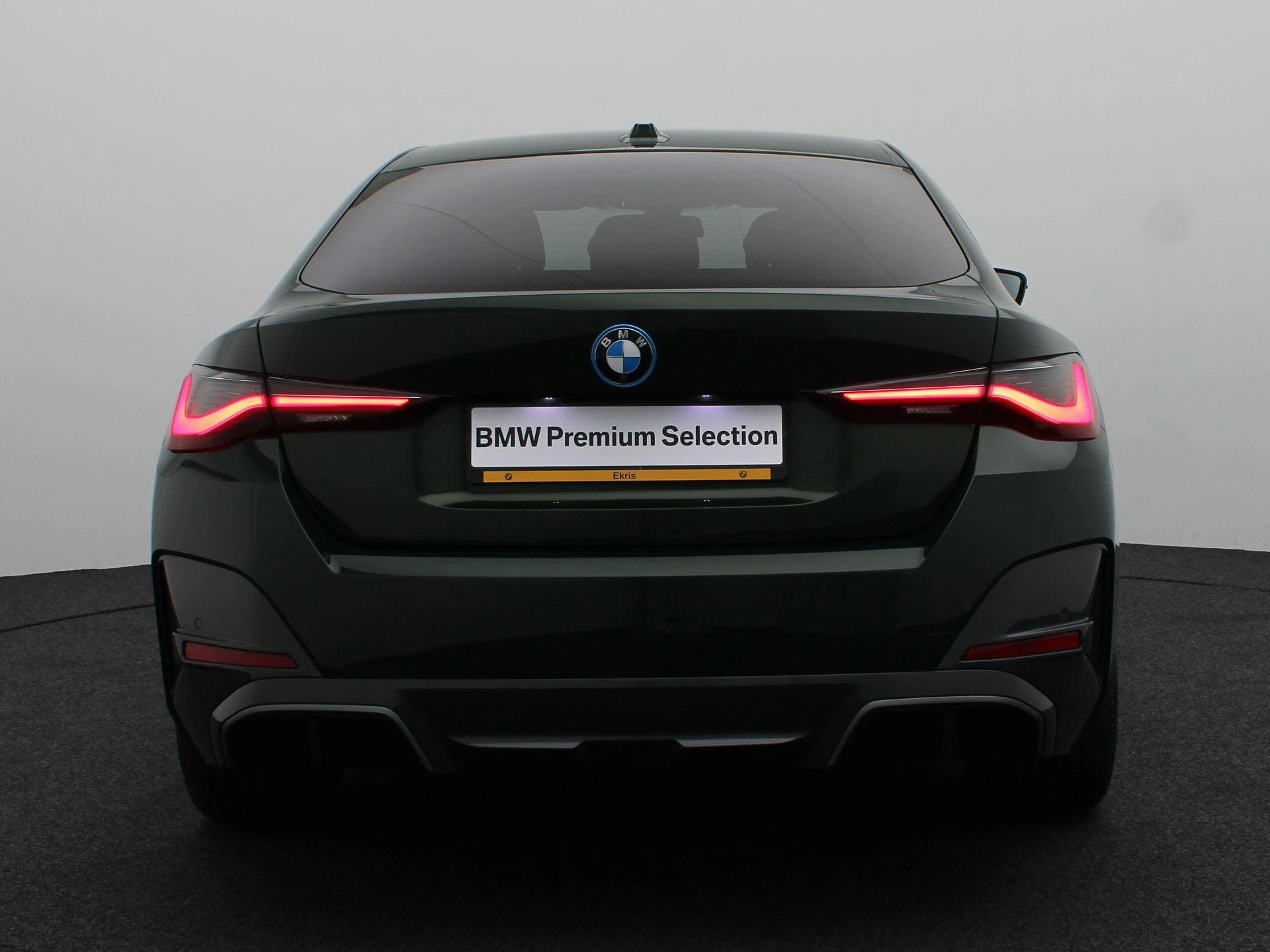 Hoofdafbeelding BMW i4